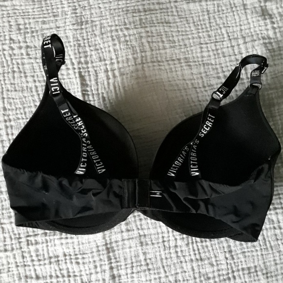 Victoria Secret Bra Bundle - Picture 5 of 8